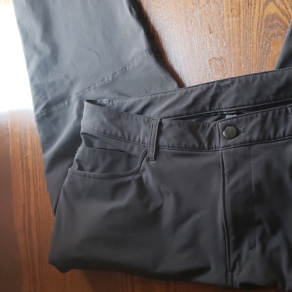 Men's Lululemon pants size 36 - Picture 4 of 5